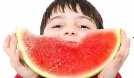 娱乐吃瓜酱紫金玫瑰,娱乐吃瓜界的璀璨明珠